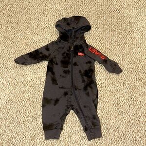 Baby Boy - 3M Levi’s Black/Grey Camo One Piece